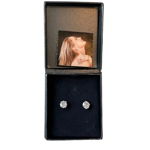 Lustro Stella Cubic Zirconia Studs - Picture 1 of 6